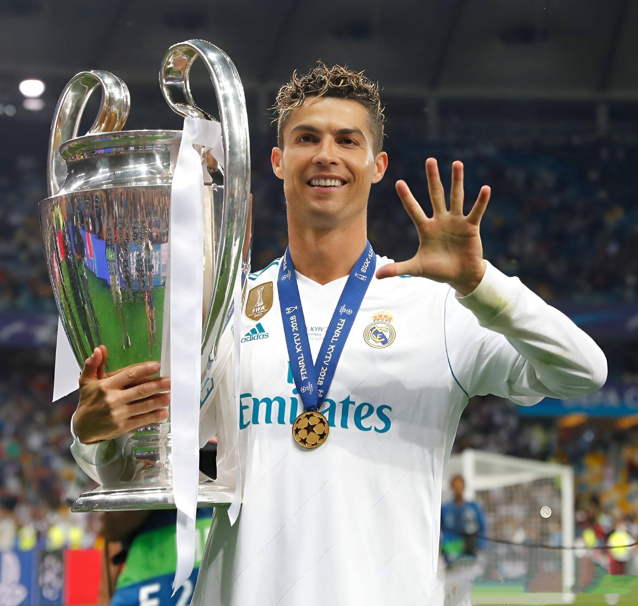 哈兰德：梅罗数据无人能及；以前不爱被采访？他们问啥我说啥（哈兰德：梅西C罗数据无可匹敌；谈早年不爱受访：人家问啥我就答啥）