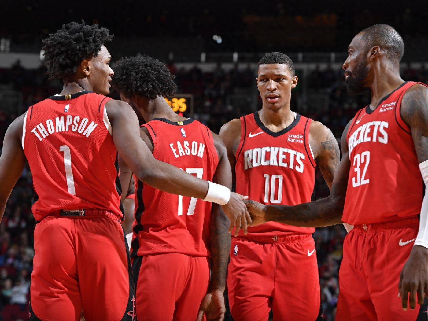 麻杆打狼两头怕？皇马战曼城或成互捅局 但瓜帅做到一点必全身而退（投鼠忌器两头怕？皇马战曼城或成互伤之局，瓜帅若守住关键一点即可全身而退）